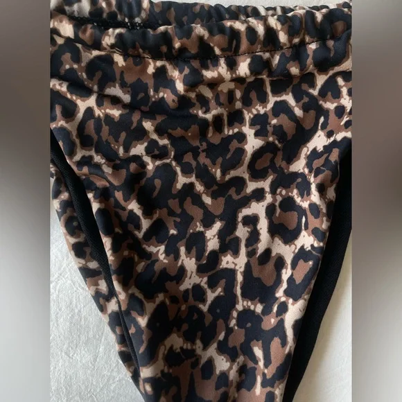 Leopard Print Bikini Swim Set, Medium - Picture 4 of 5